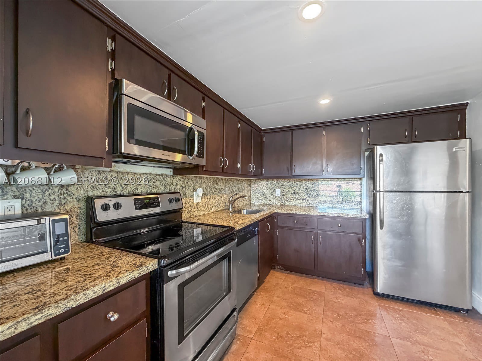 21785 Cypress Dr – photo 4