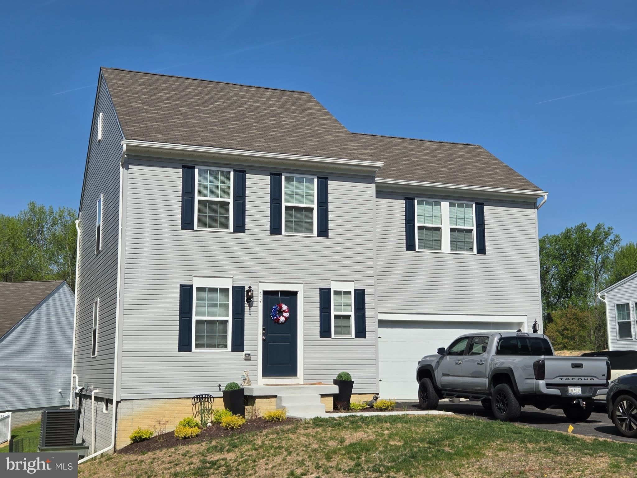 57 MADISON PAIGE DR – photo 2