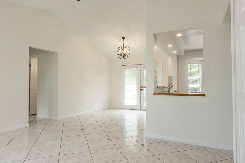 2254 Matthew Circle – photo 3