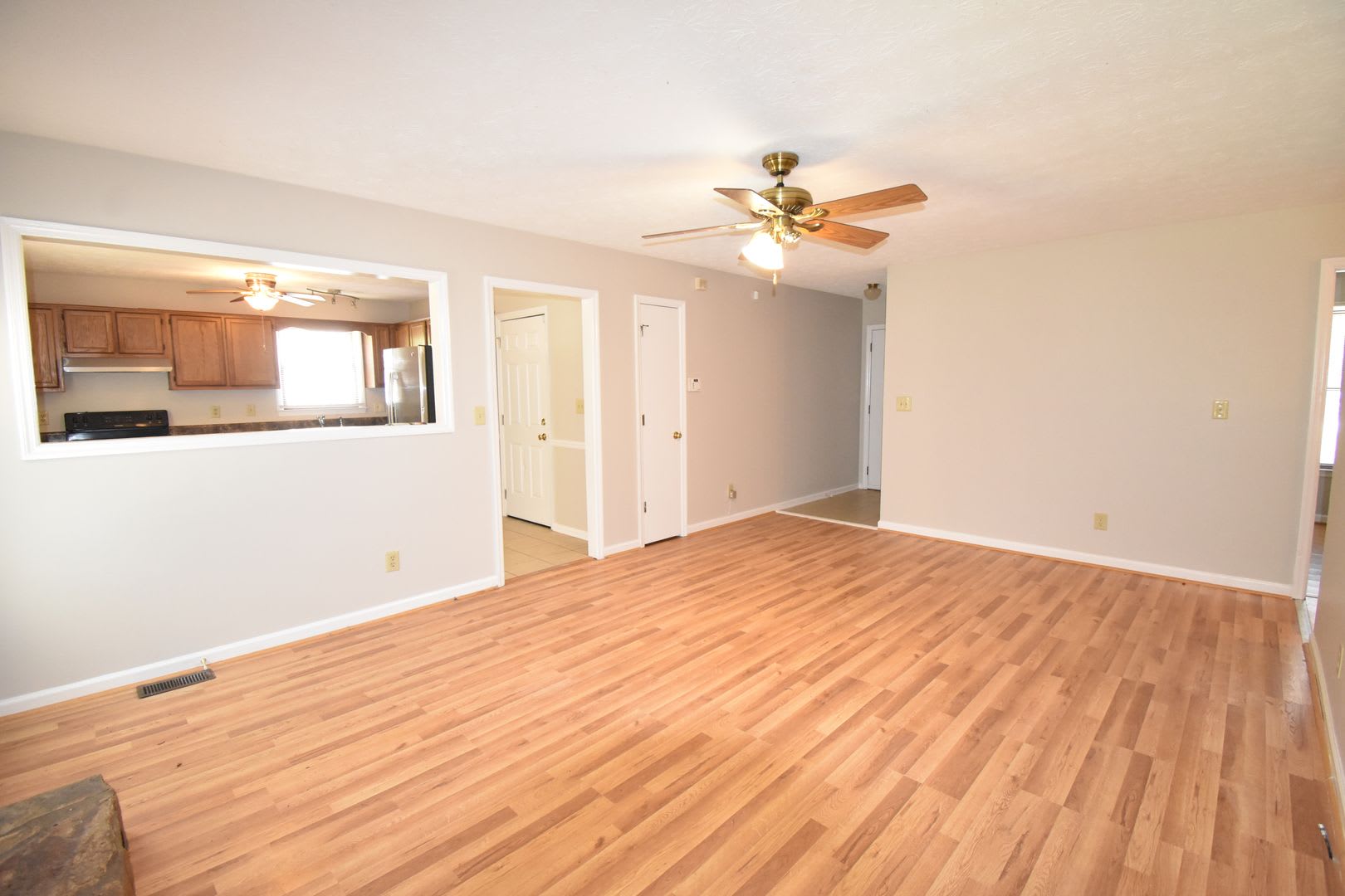 Coming Soon! 3 Bedroom and 2 Bath Home (Pets Considered) – photo 3