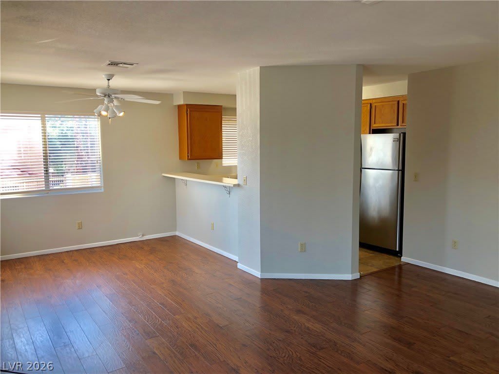 6863 Tamarus Street – photo 5