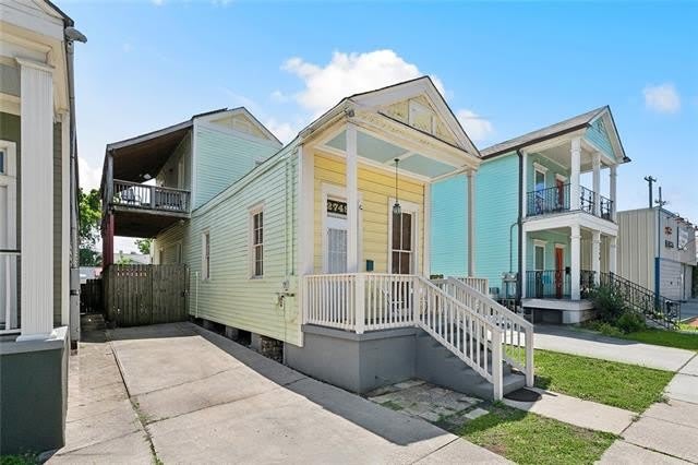 2748 BIENVILLE Street – photo 2