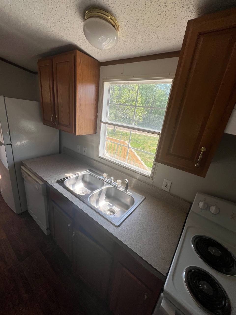 128 Reginald Russell Road – photo 4