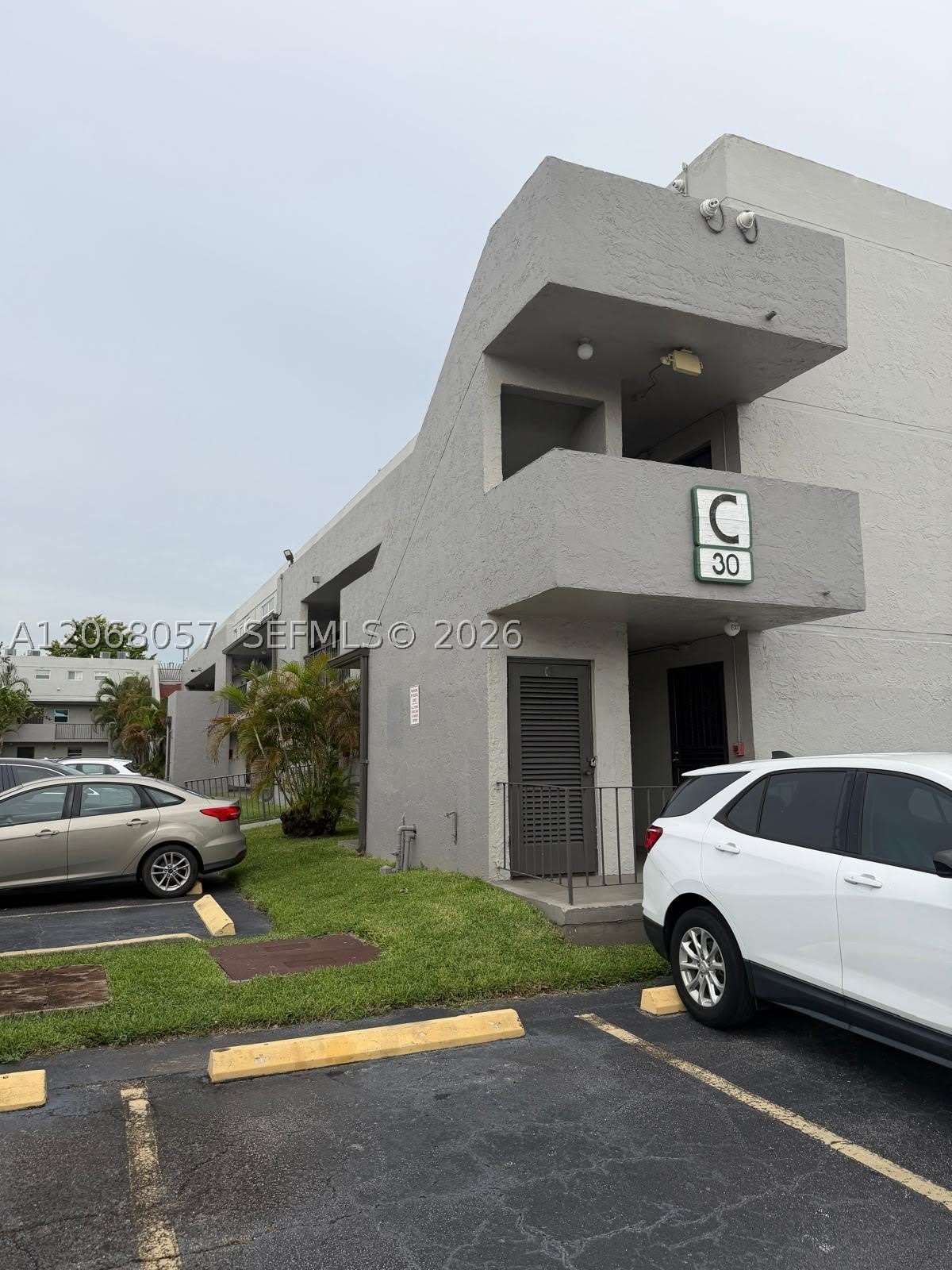 30 NW 87th Ave – photo 1
