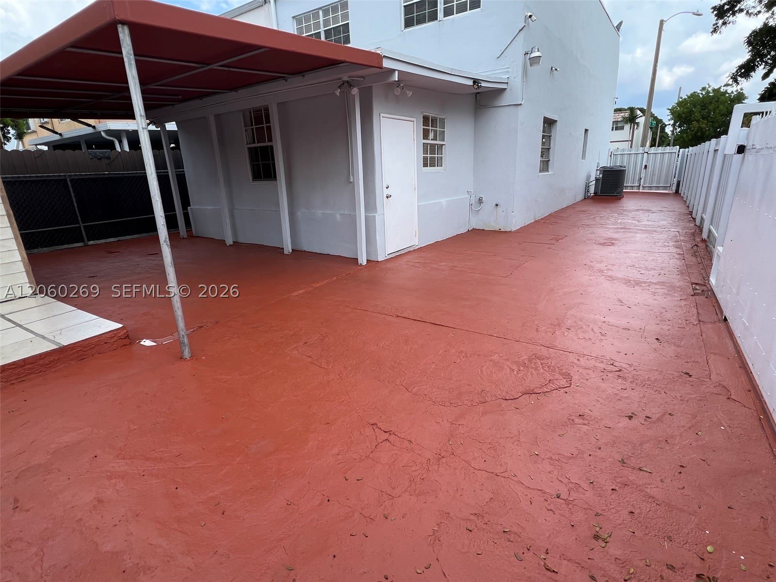 1820 W 72nd Pl – photo 4