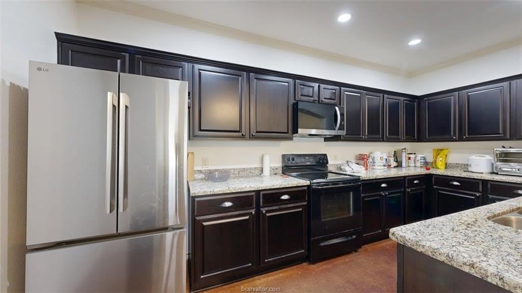 413 Hayes Lane – photo 5