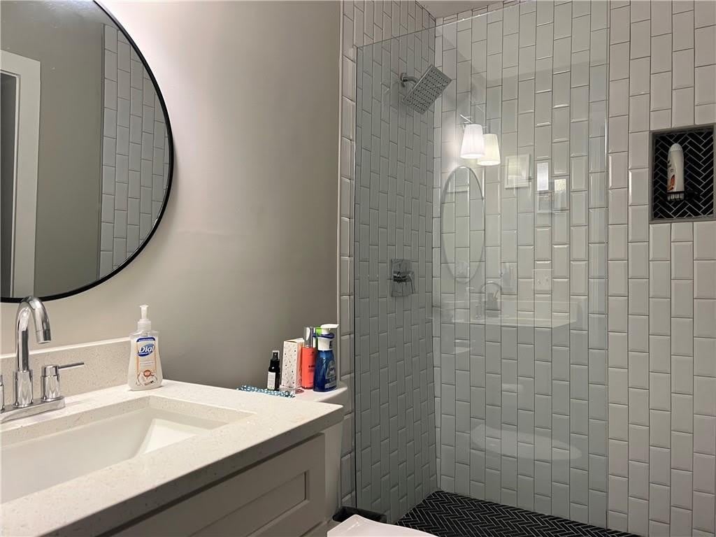 1165 Eggleston Street SW – photo 5