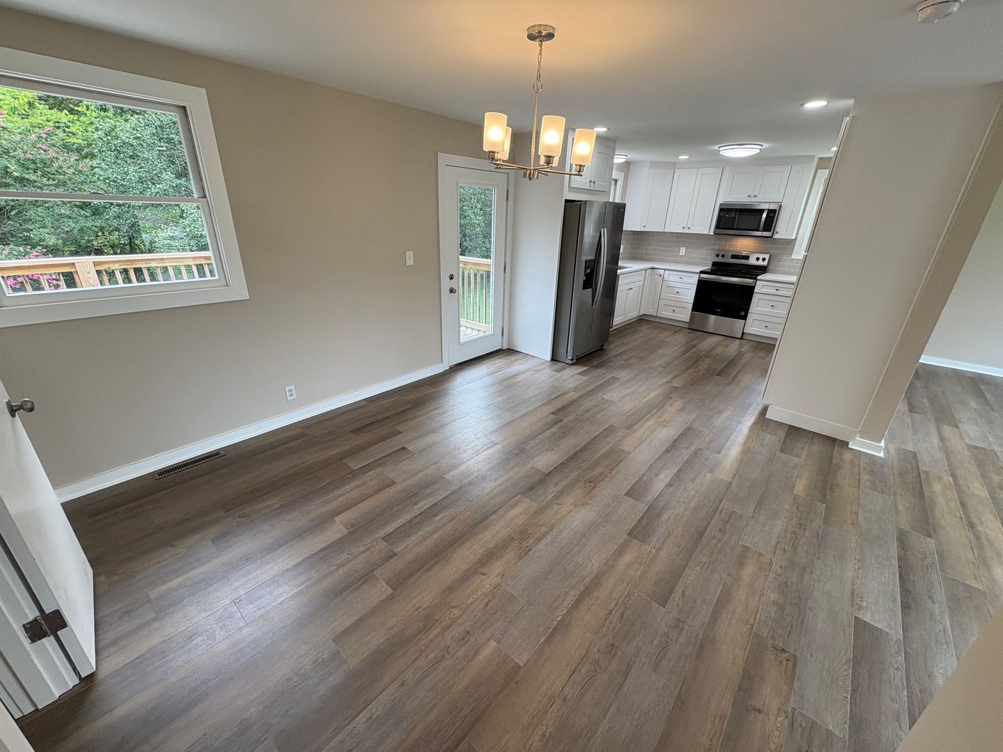 FOR LEASE- NEWLY RENOVATED 4 BED 3 BATH SINGLE FAMILY HOME IN LEBANON! – photo 5