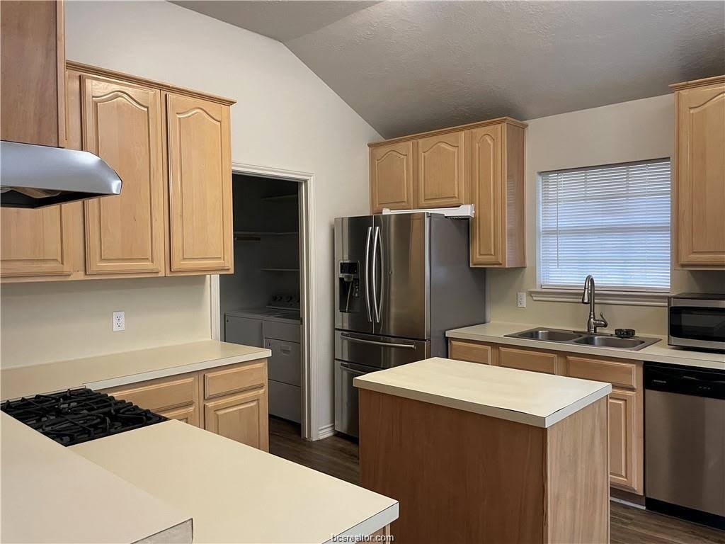 2828 Brandywine – photo 4
