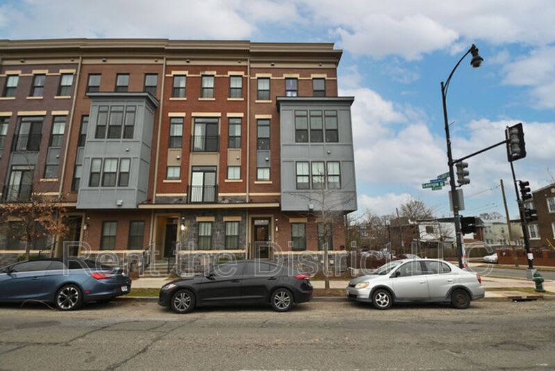7201 Georgia Avenue NW 4-B – photo 1