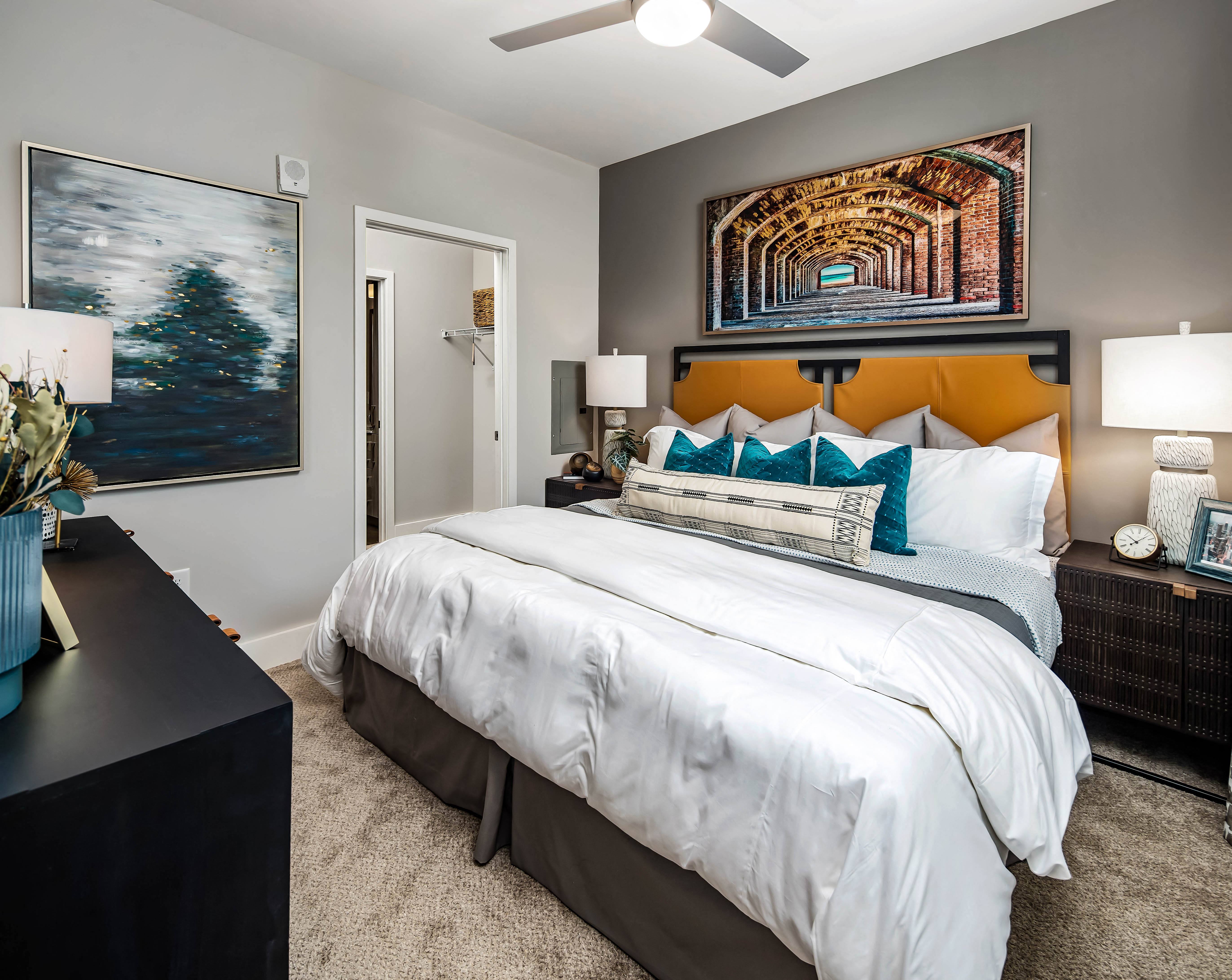 Icon Bridges Apartments – photo 3