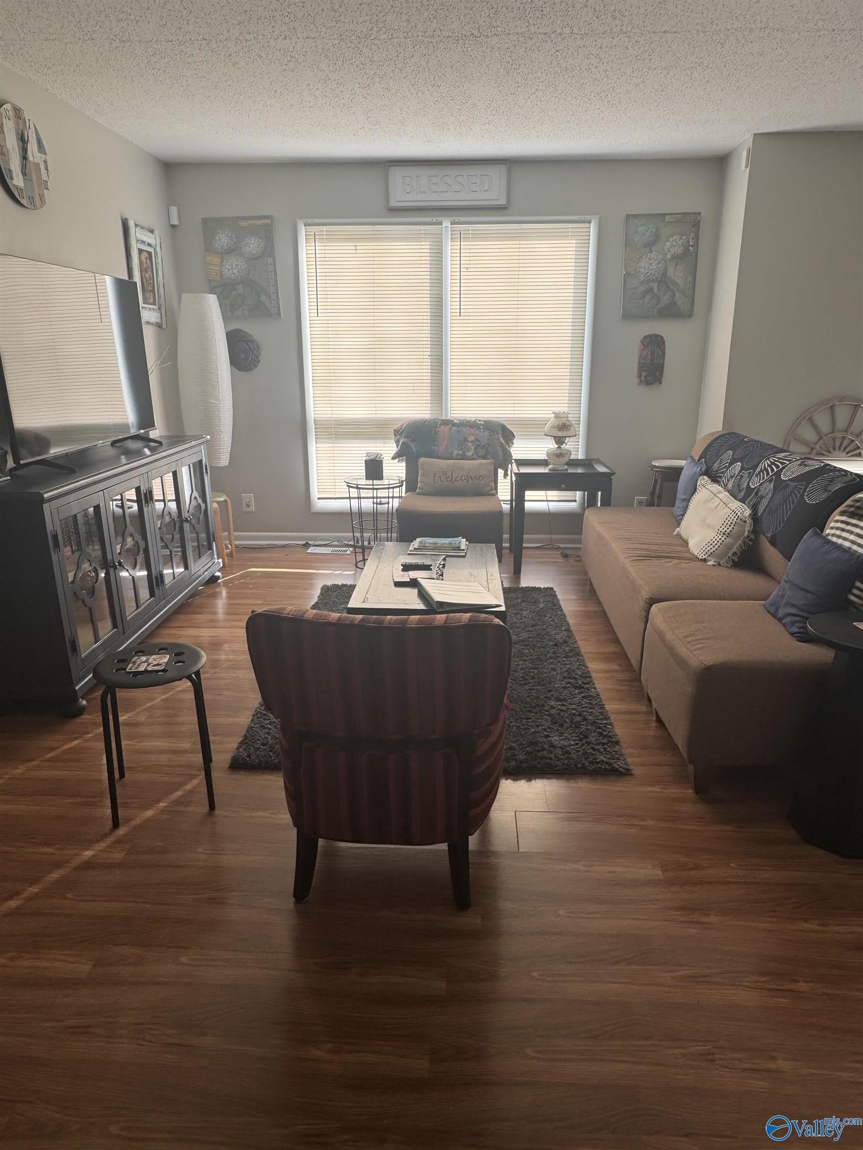 3813 Millbrae Drive – photo 2