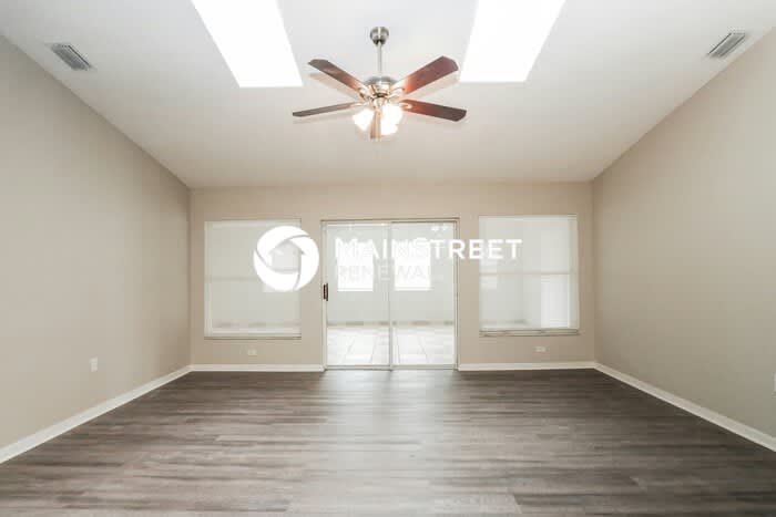 6550 Kingdom Avenue – photo 3