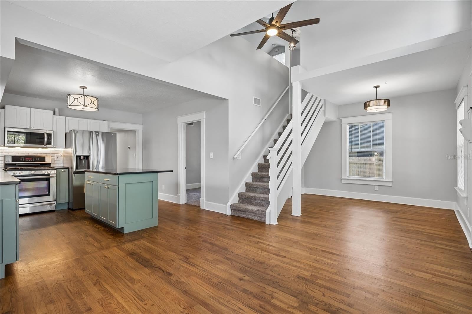 809 N Hyer Avenue – photo 5