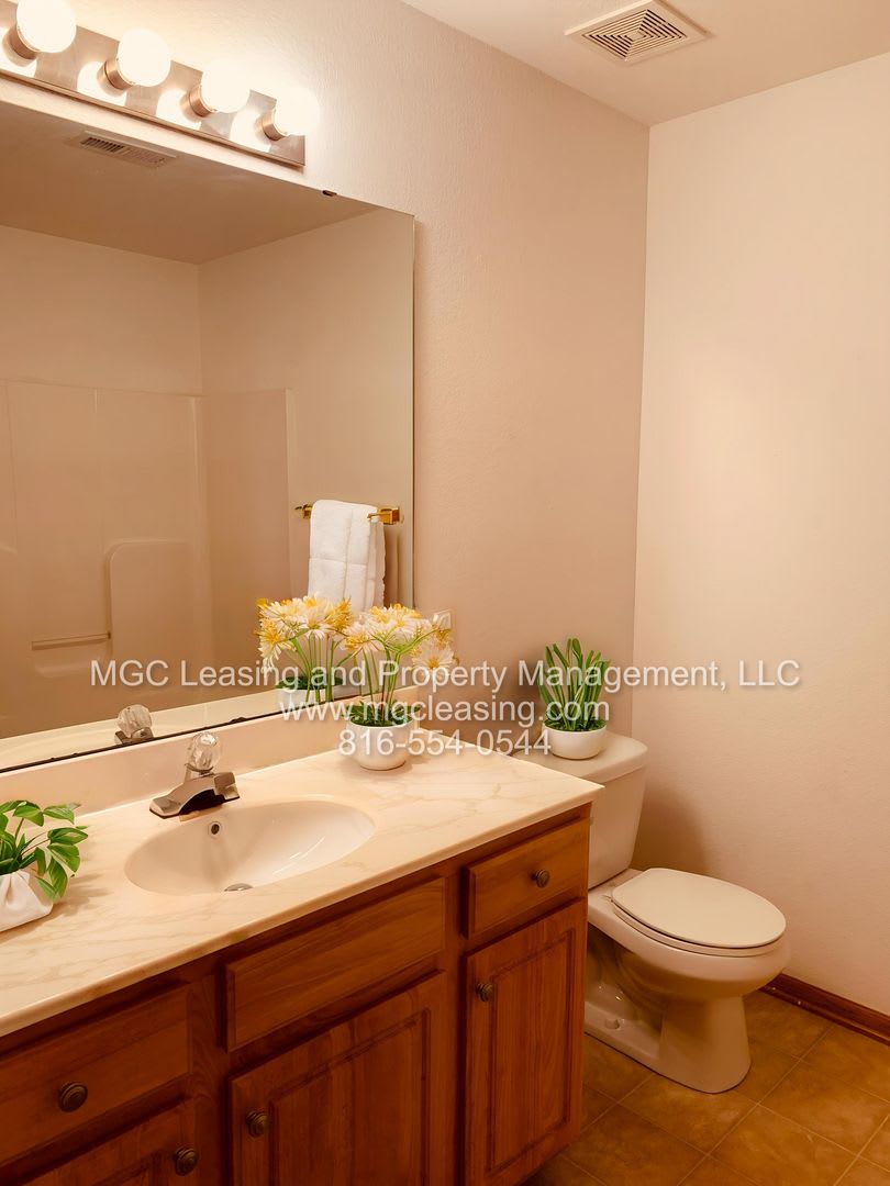 105-107 Golfview Dr – photo 5
