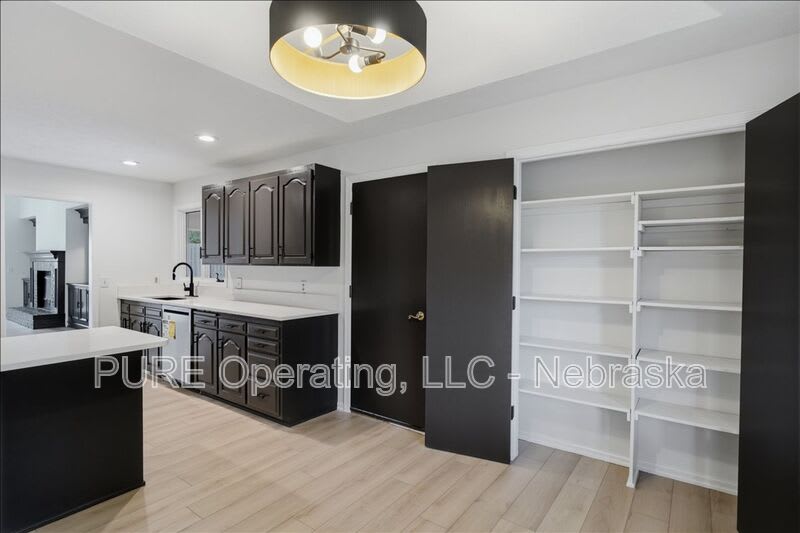 15527 Mason Cir – photo 5