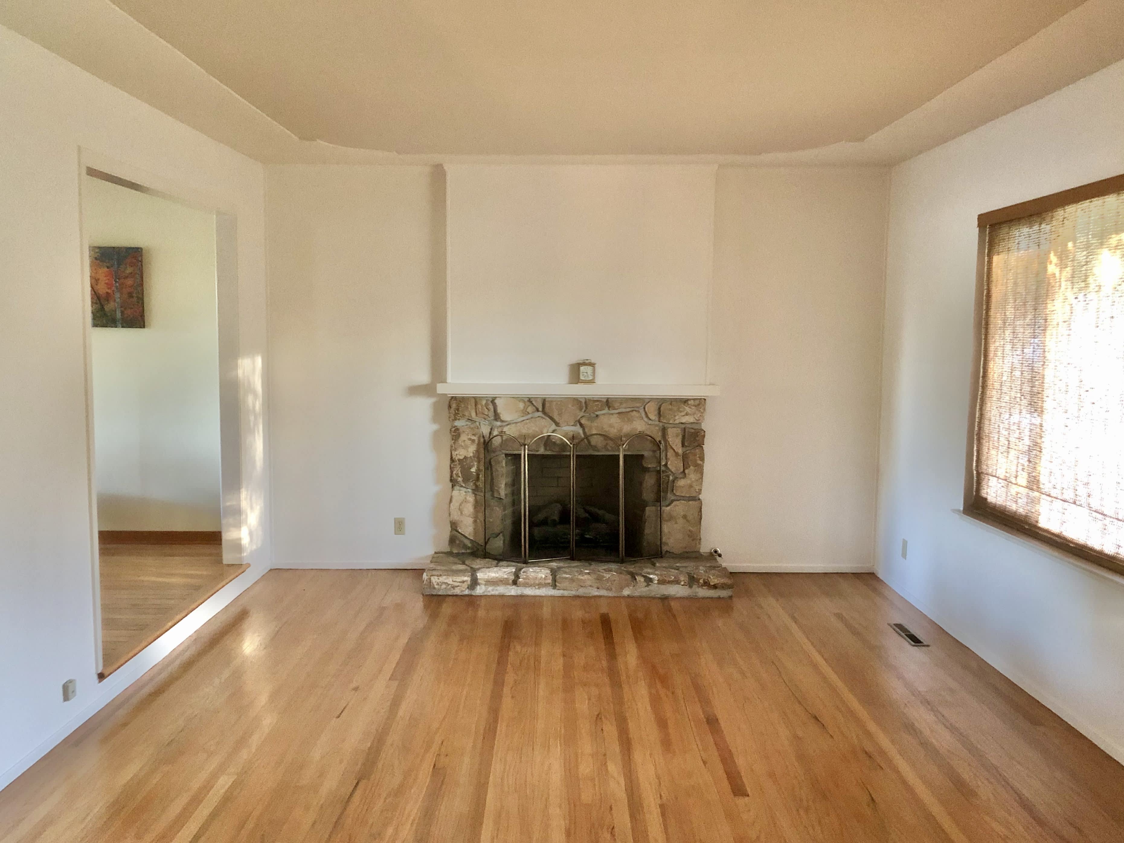 236 More Avenue – photo 4