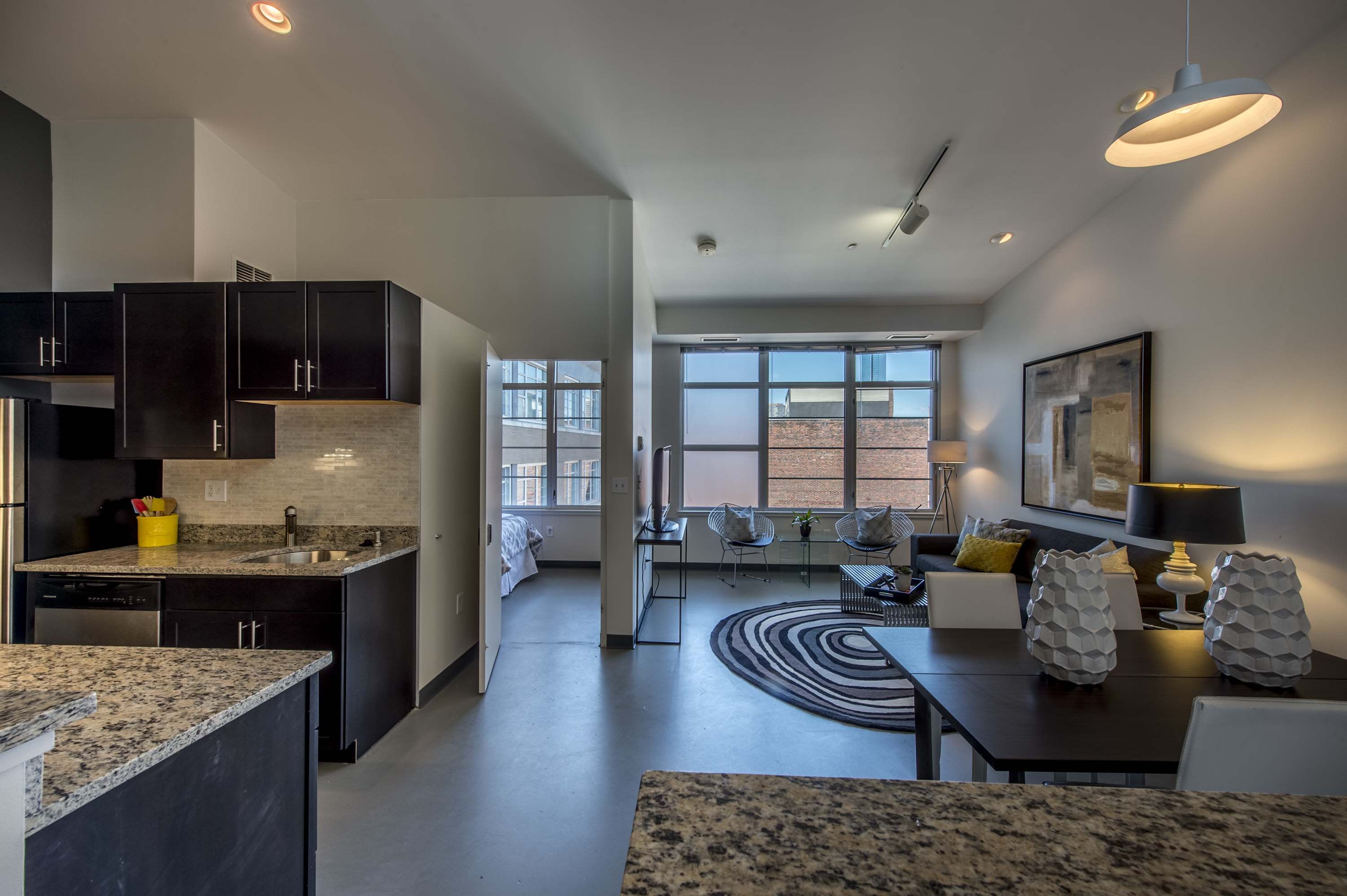 160 East Berkeley Street – photo 5
