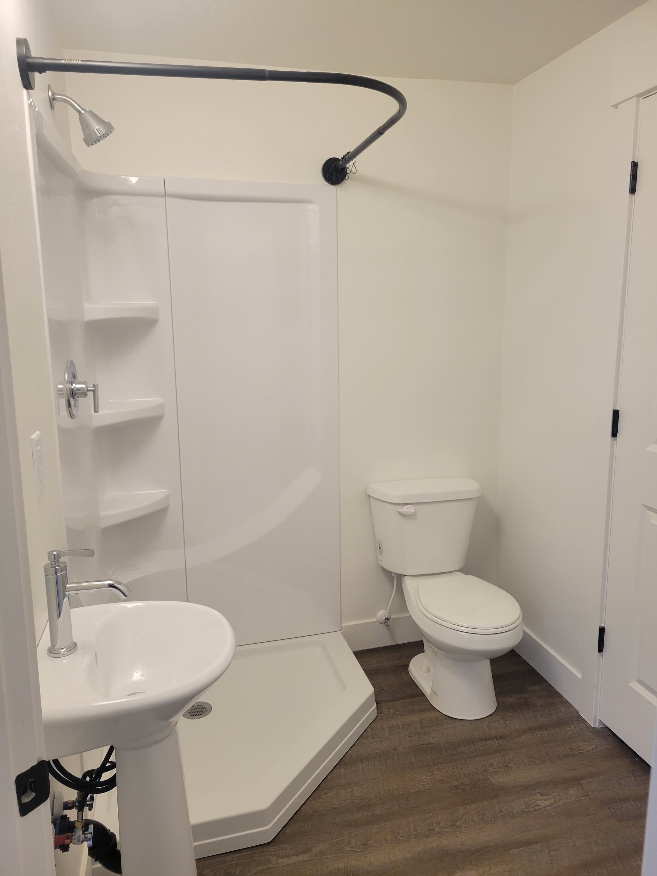 113 E 730 N #B – photo 4