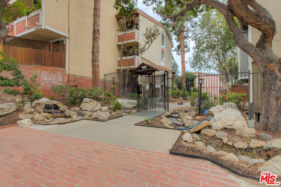 6505 Green Valley Cir – photo 3