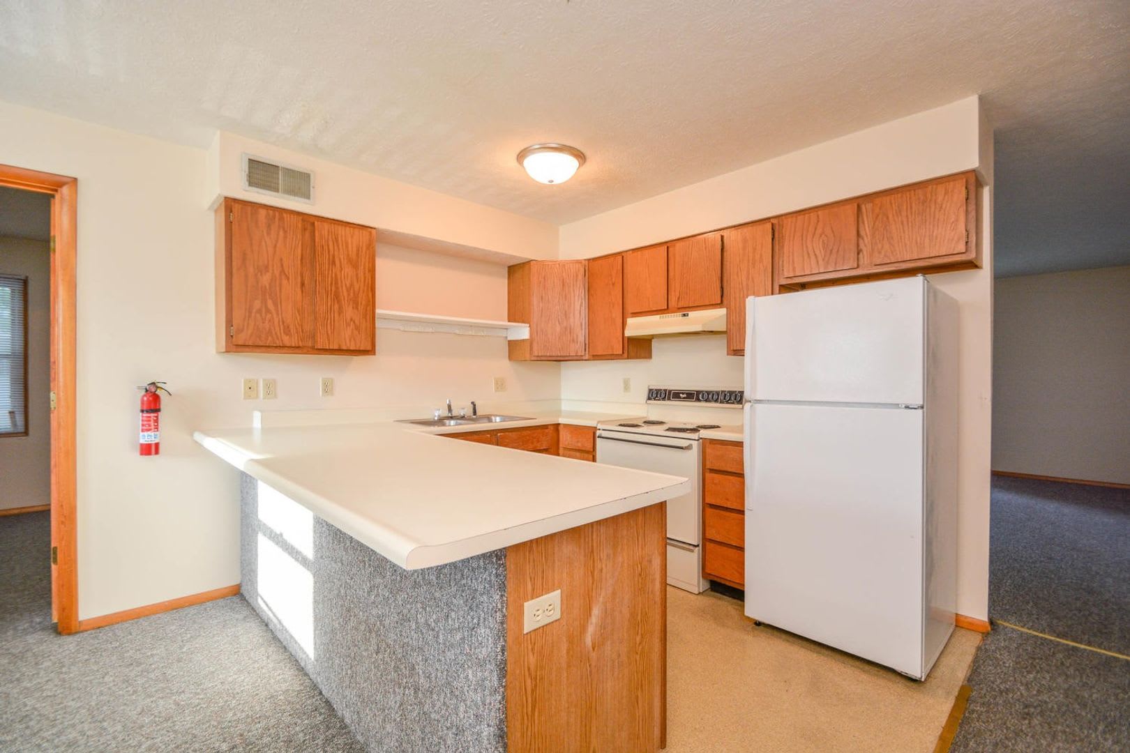523 Henderson Crossing – photo 4