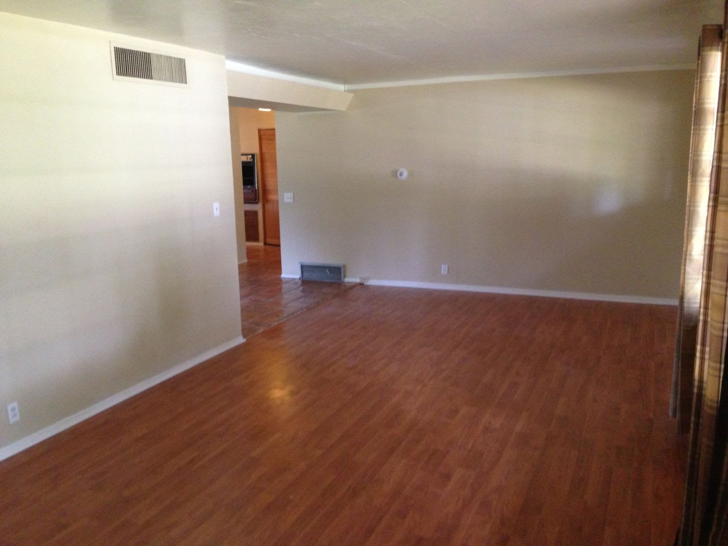 4 Bedroom in Hudson Park off Cedar – photo 3