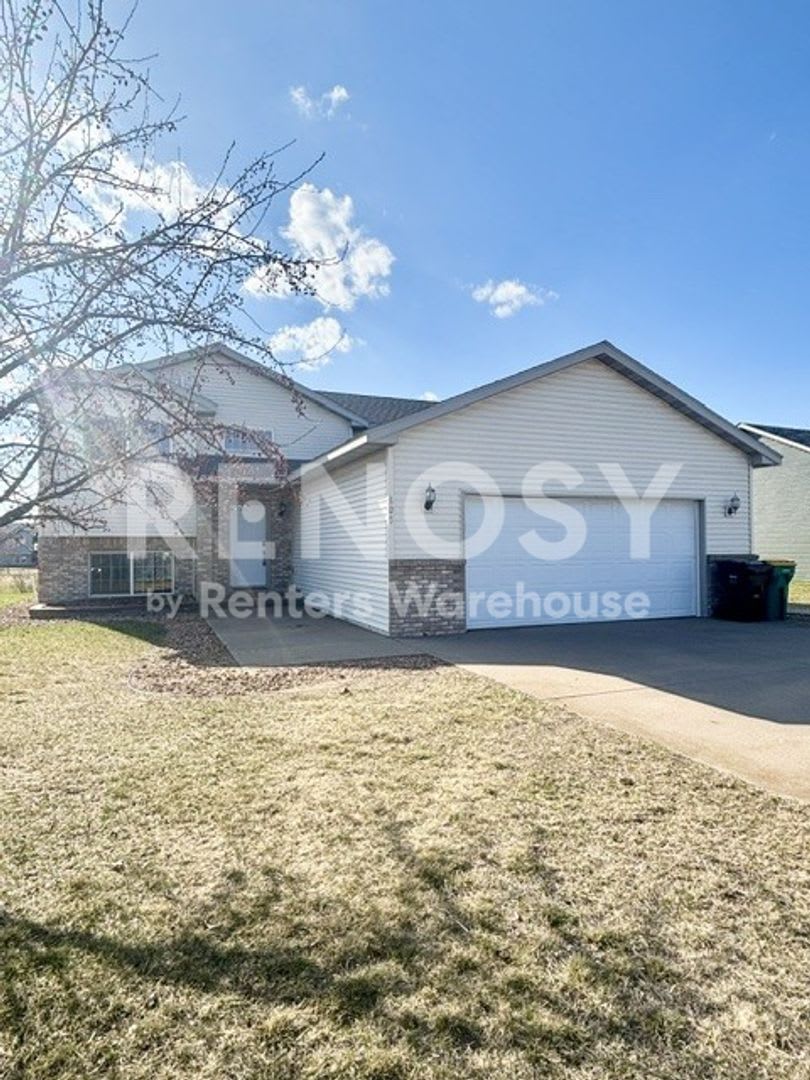 605 7th Ave SW Rice, MN 56367 – photo 3