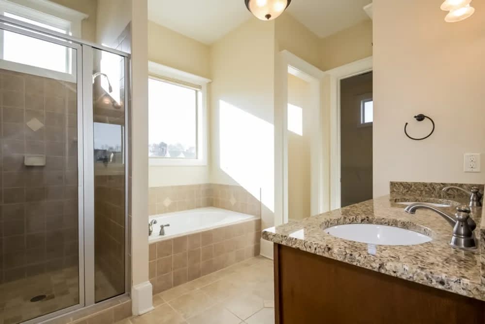 124 Concord Ct – photo 5