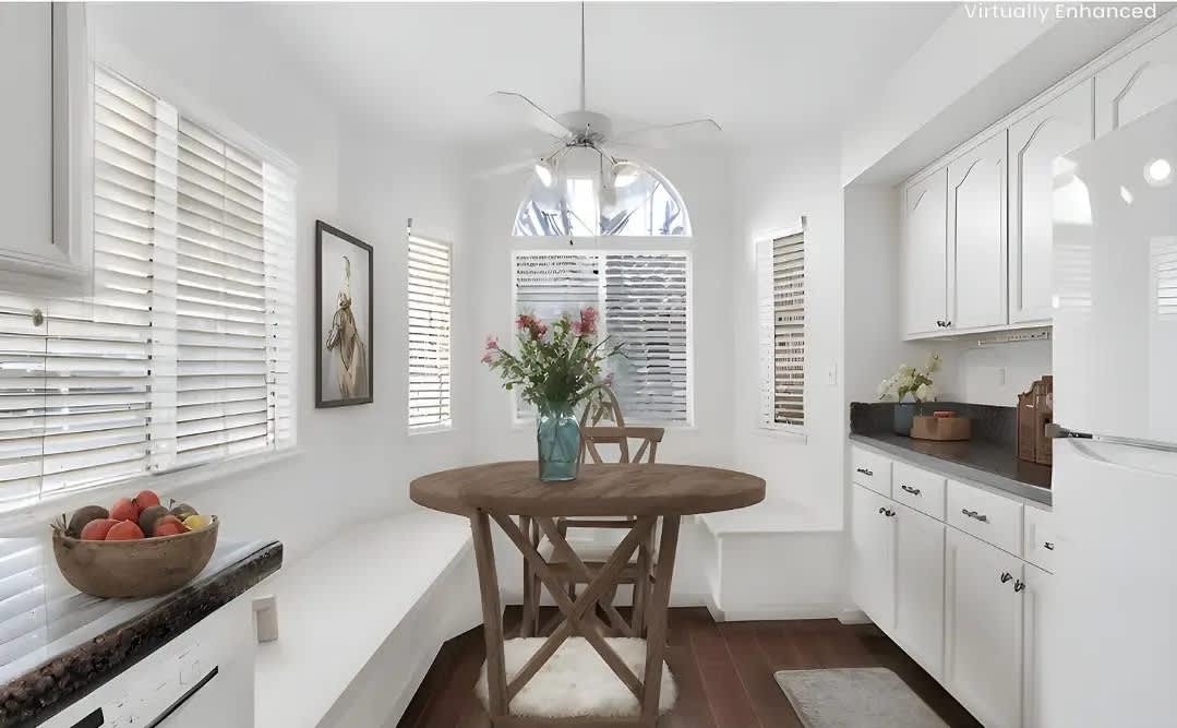 19058 Frances Street – photo 2