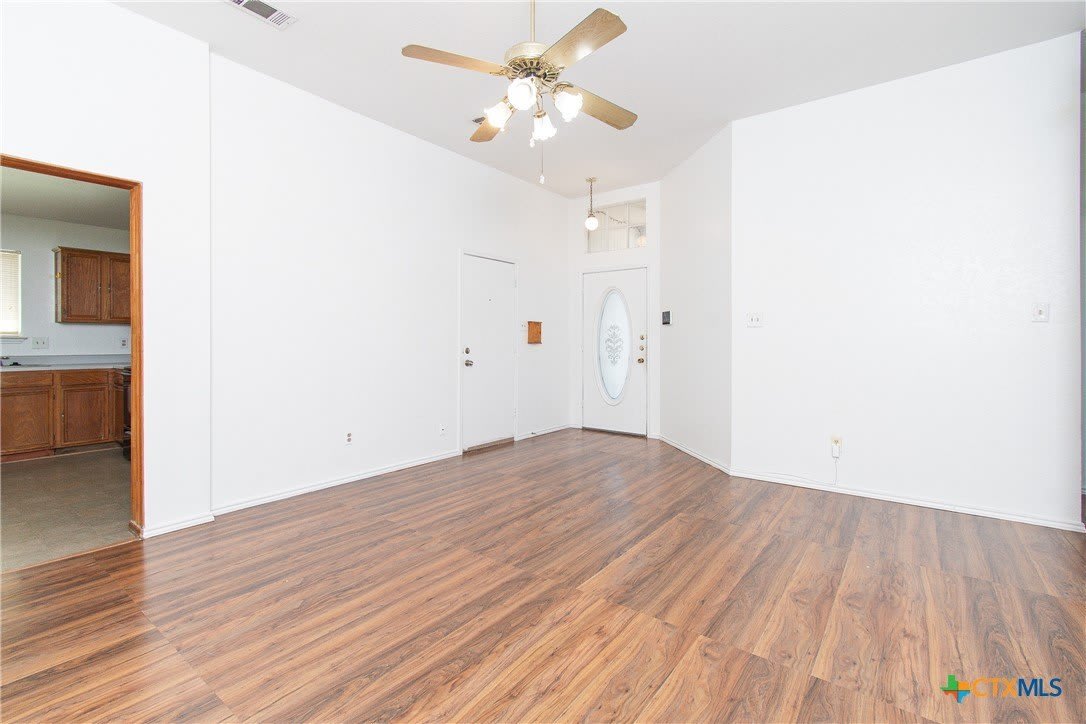 2406 Cactus Drive – photo 4