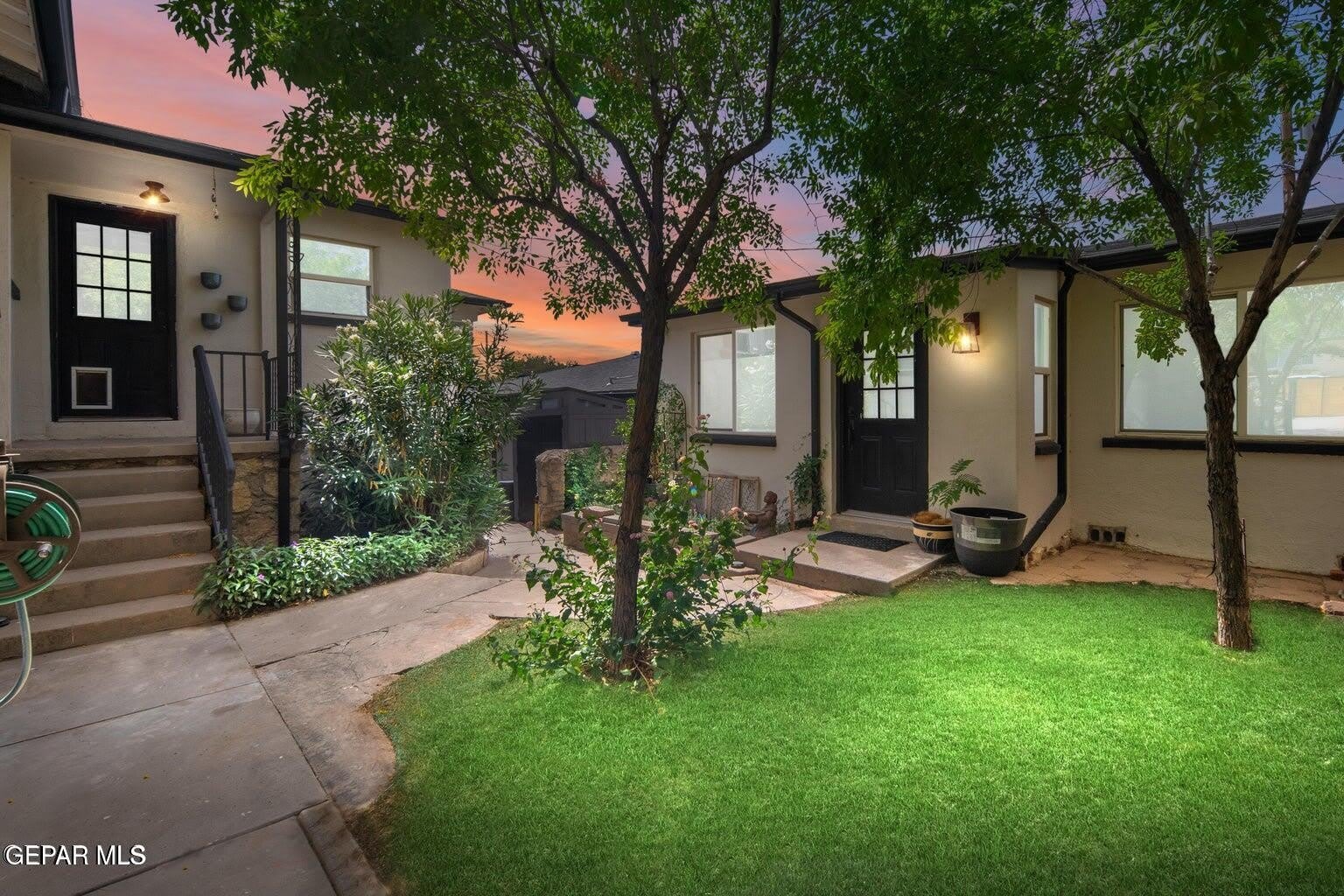 2532 Altura Avenue – photo 1