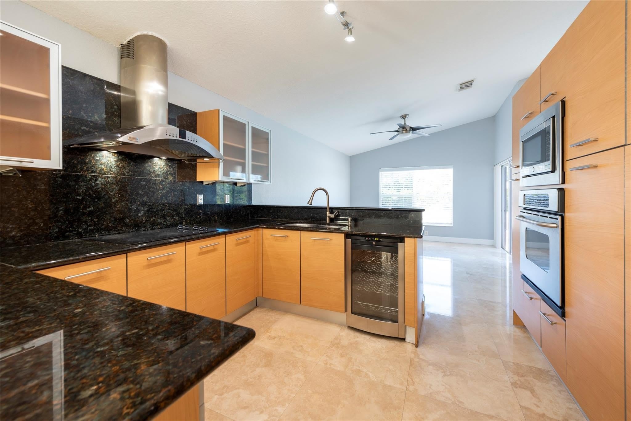160 NW 166th Avenue – photo 5