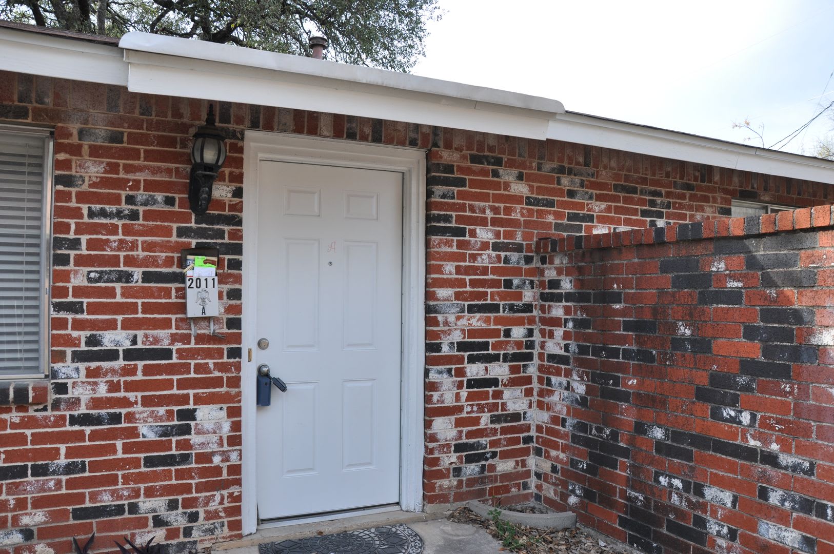 Great 2 Bedroom 1 bath duplex in South Austin – photo 3