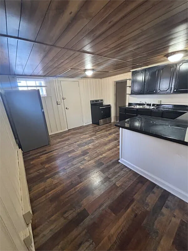 1320 New Hampshire St – photo 4