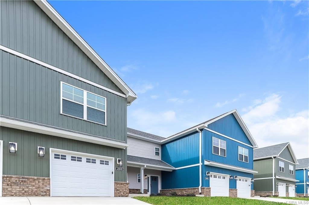 2100 Steamboat Way – photo 3