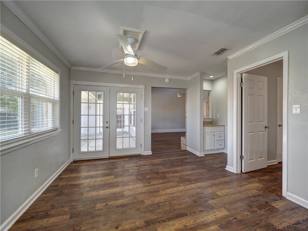 2114 Matagorda Drive – photo 3