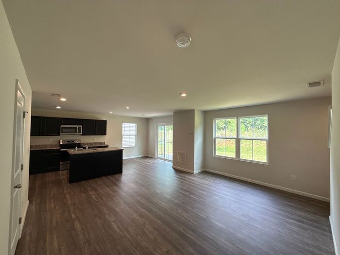 4208 Bowline Drive – photo 2