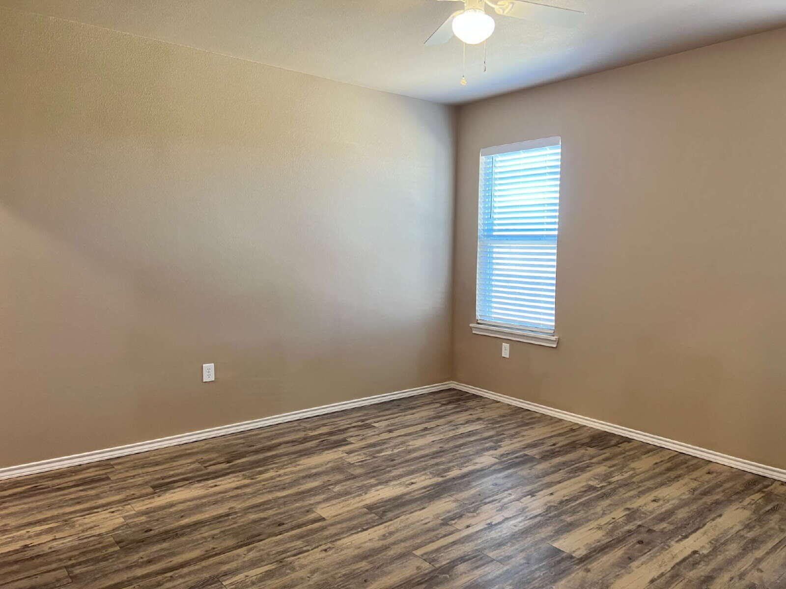 7404 5th Street – photo 5