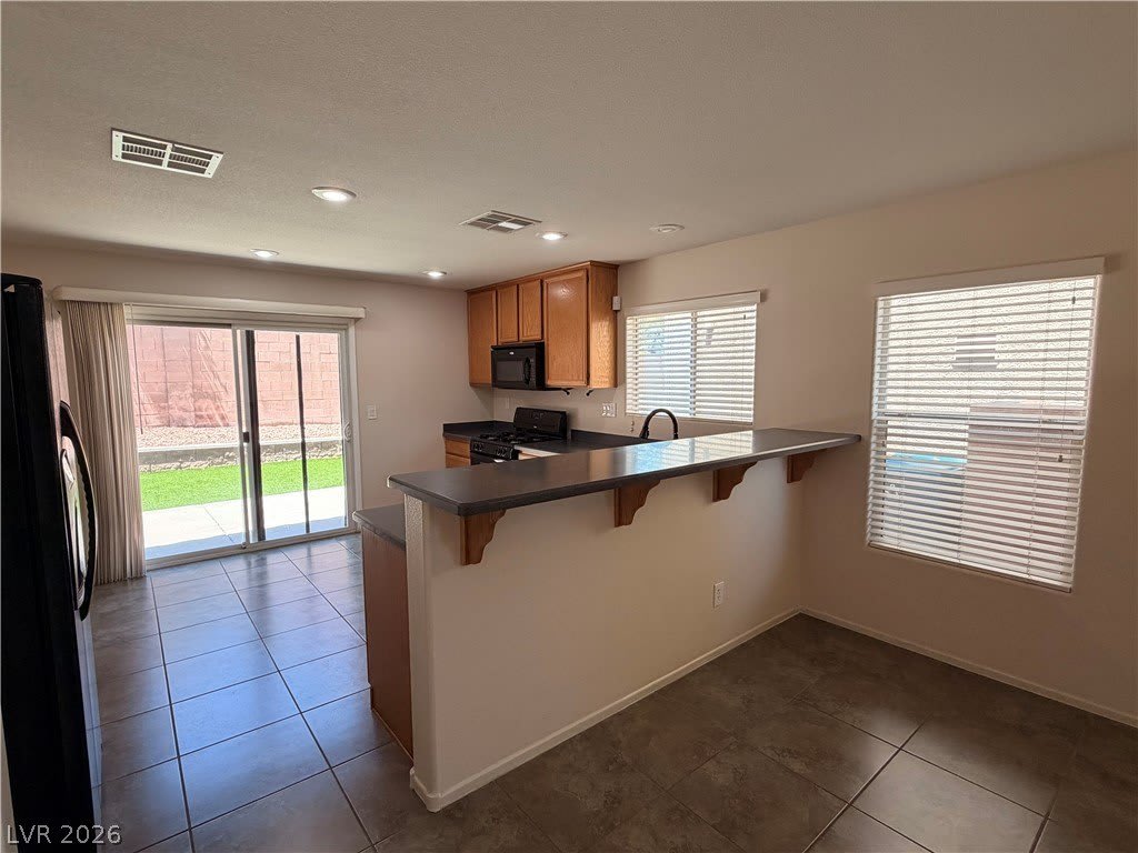 469 Royal Bridge Drive – photo 4