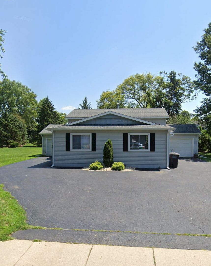 926-928 Parkview – photo 1