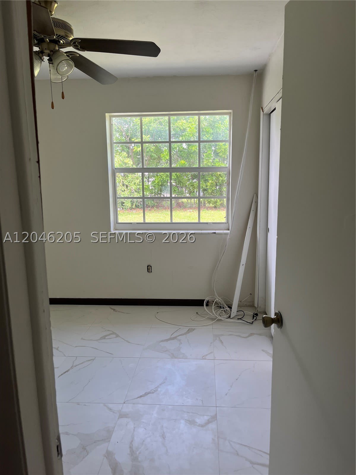 19821 NE 13th Ct – photo 2