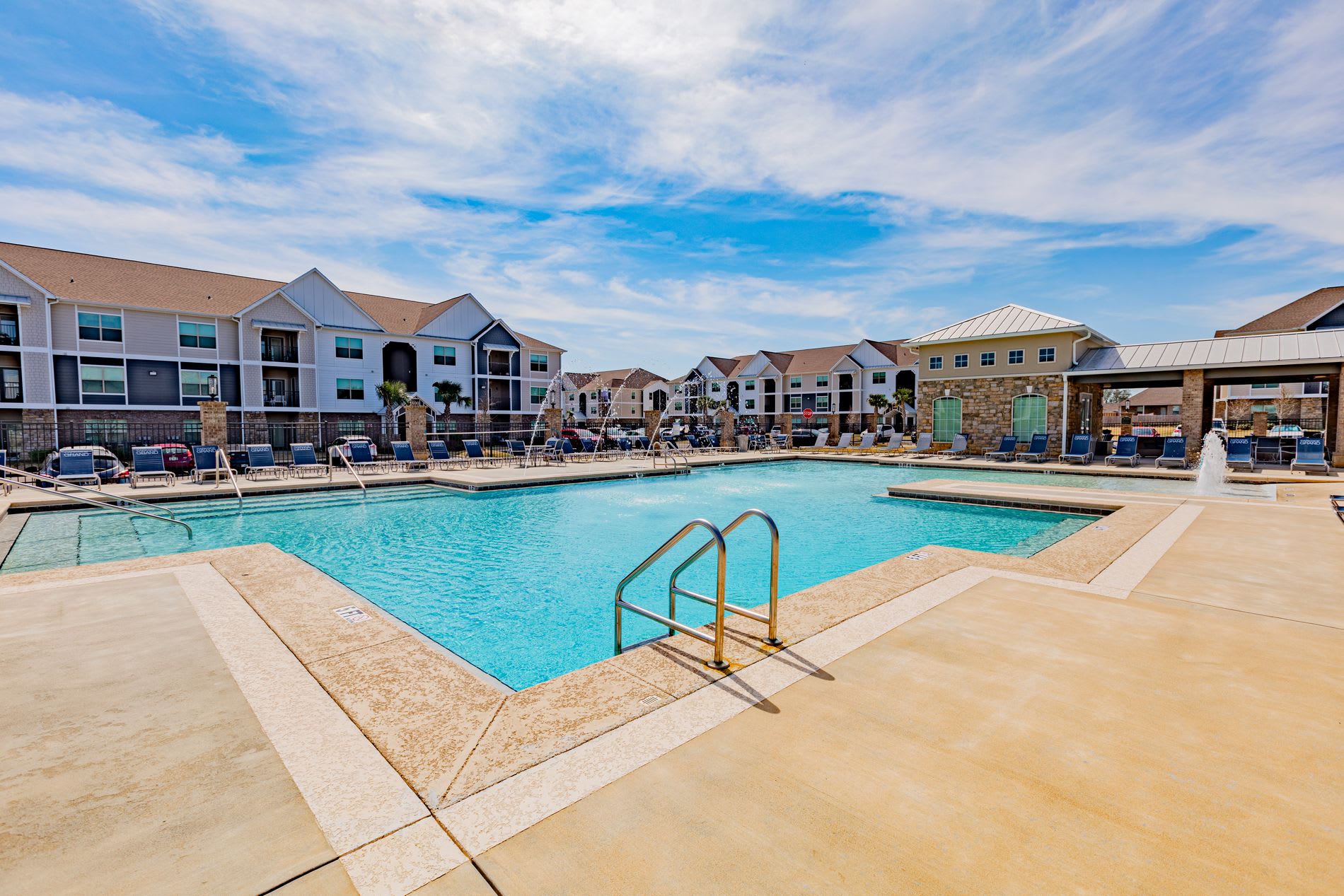 Parkside Grand – photo 2