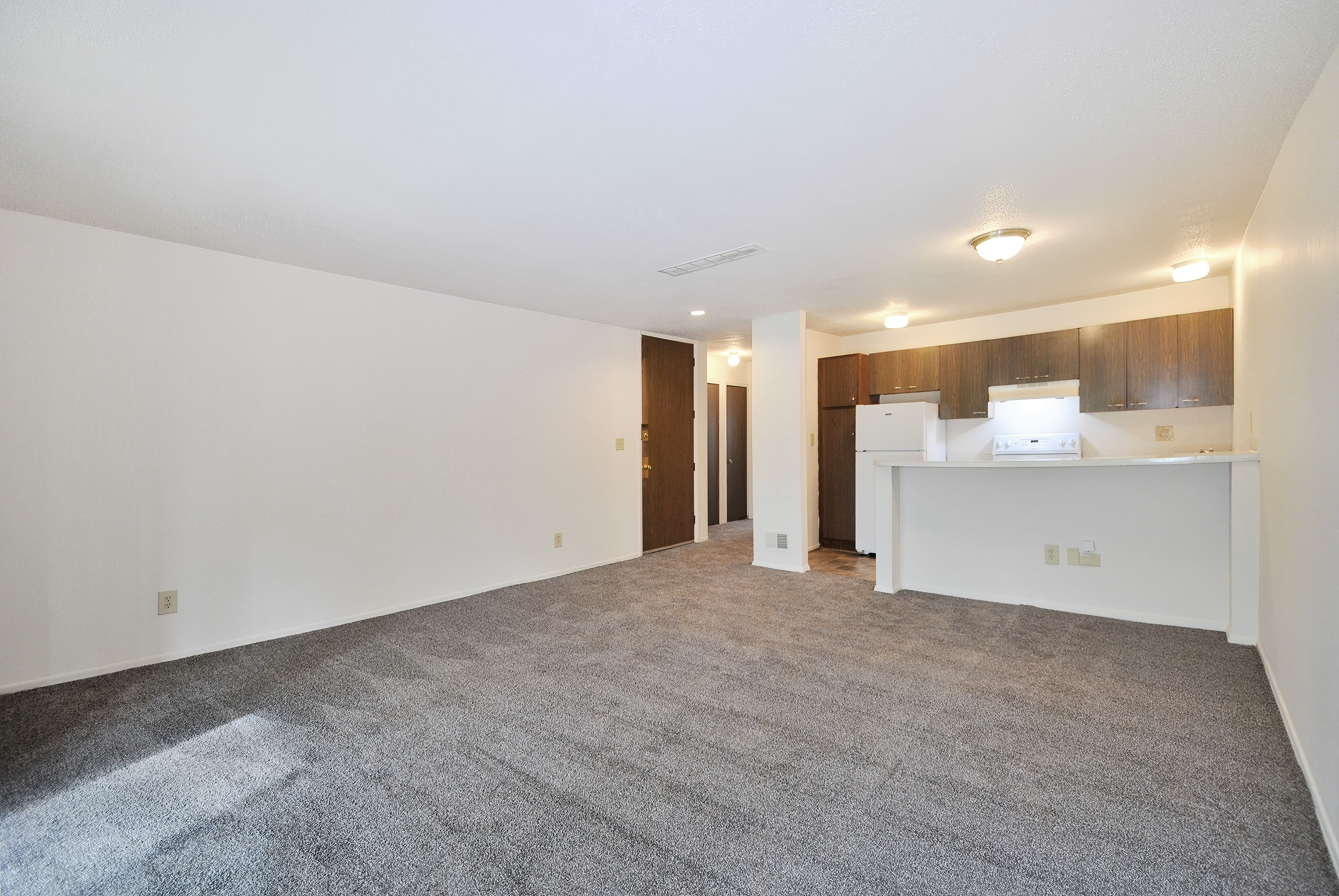 Carriage House Apartments – photo 3