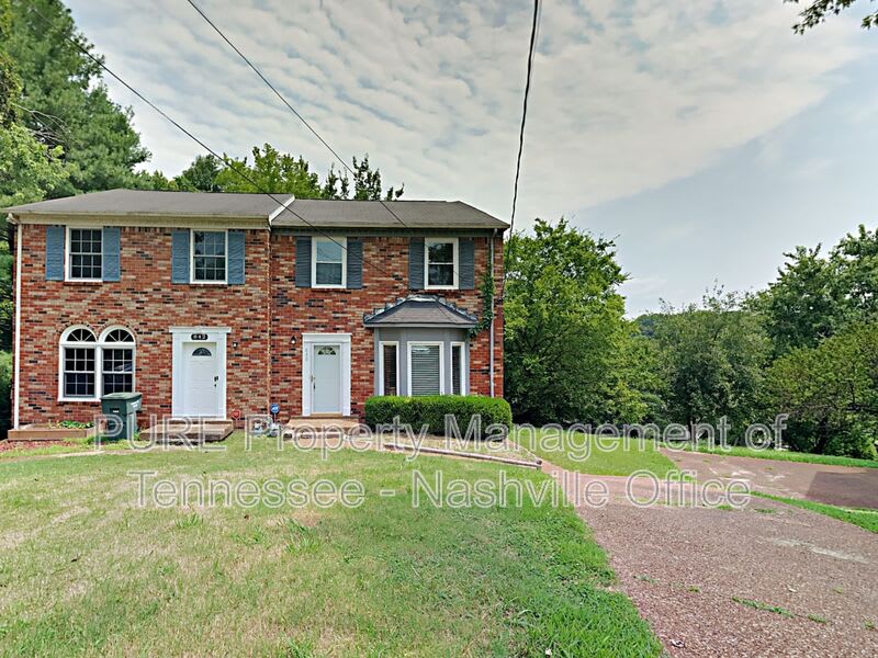 840 Woodcraft Drive – photo 1