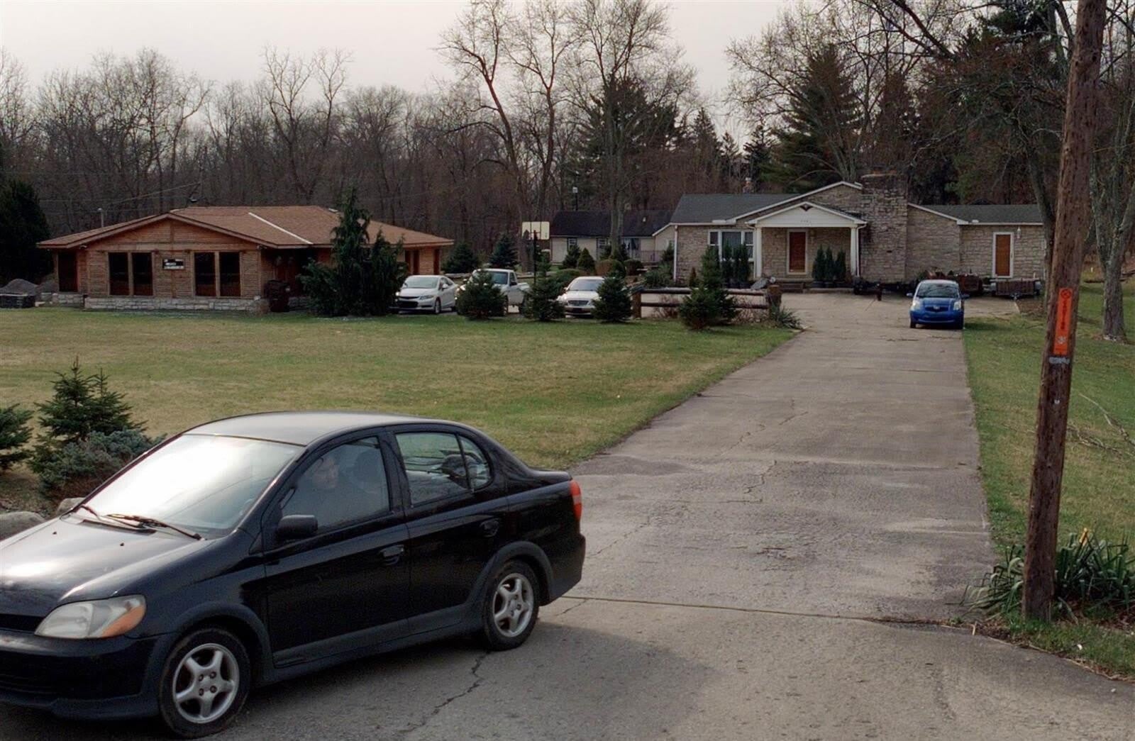 2781 Innis Road – photo 1