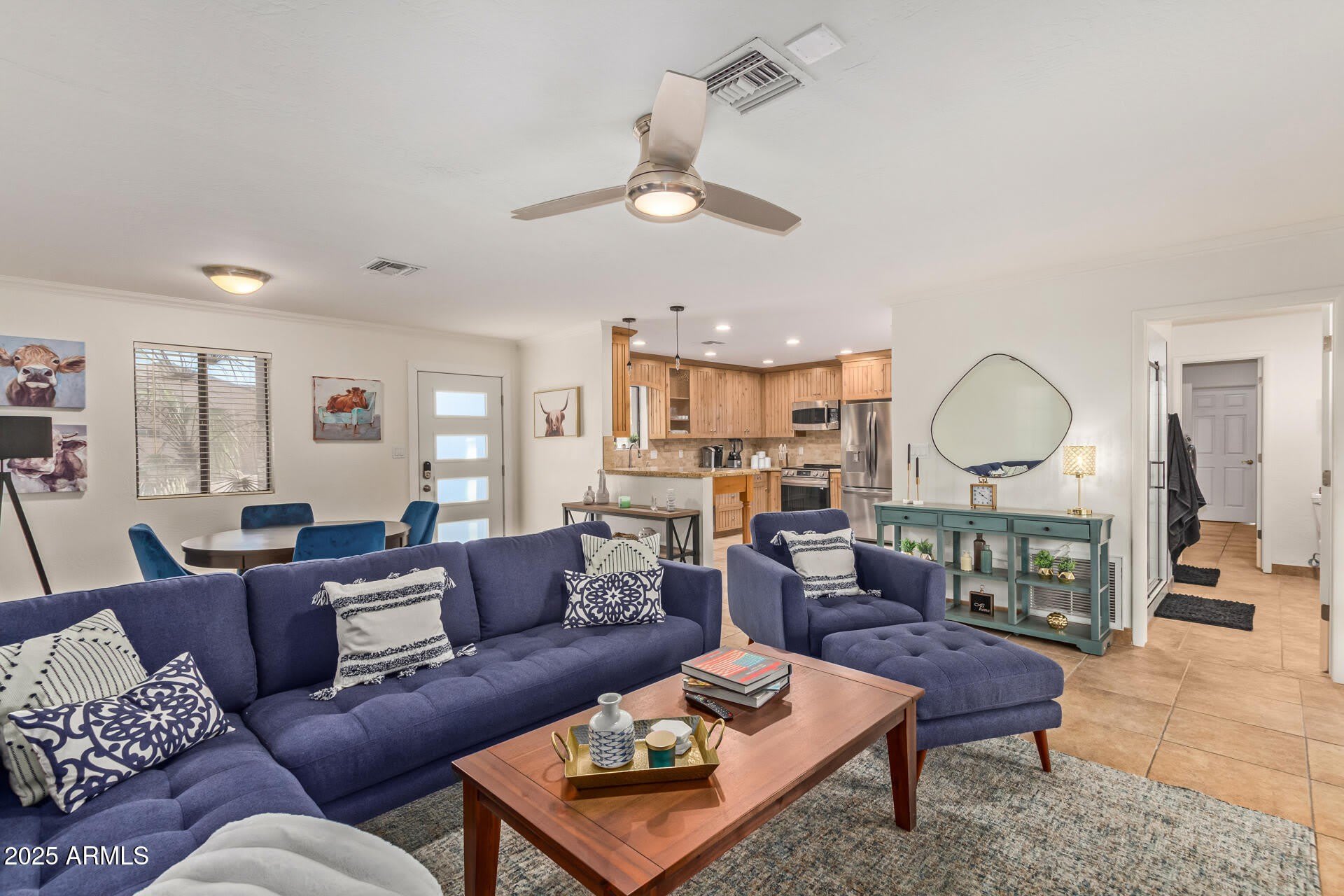 10069 E Paradise Drive – photo 2