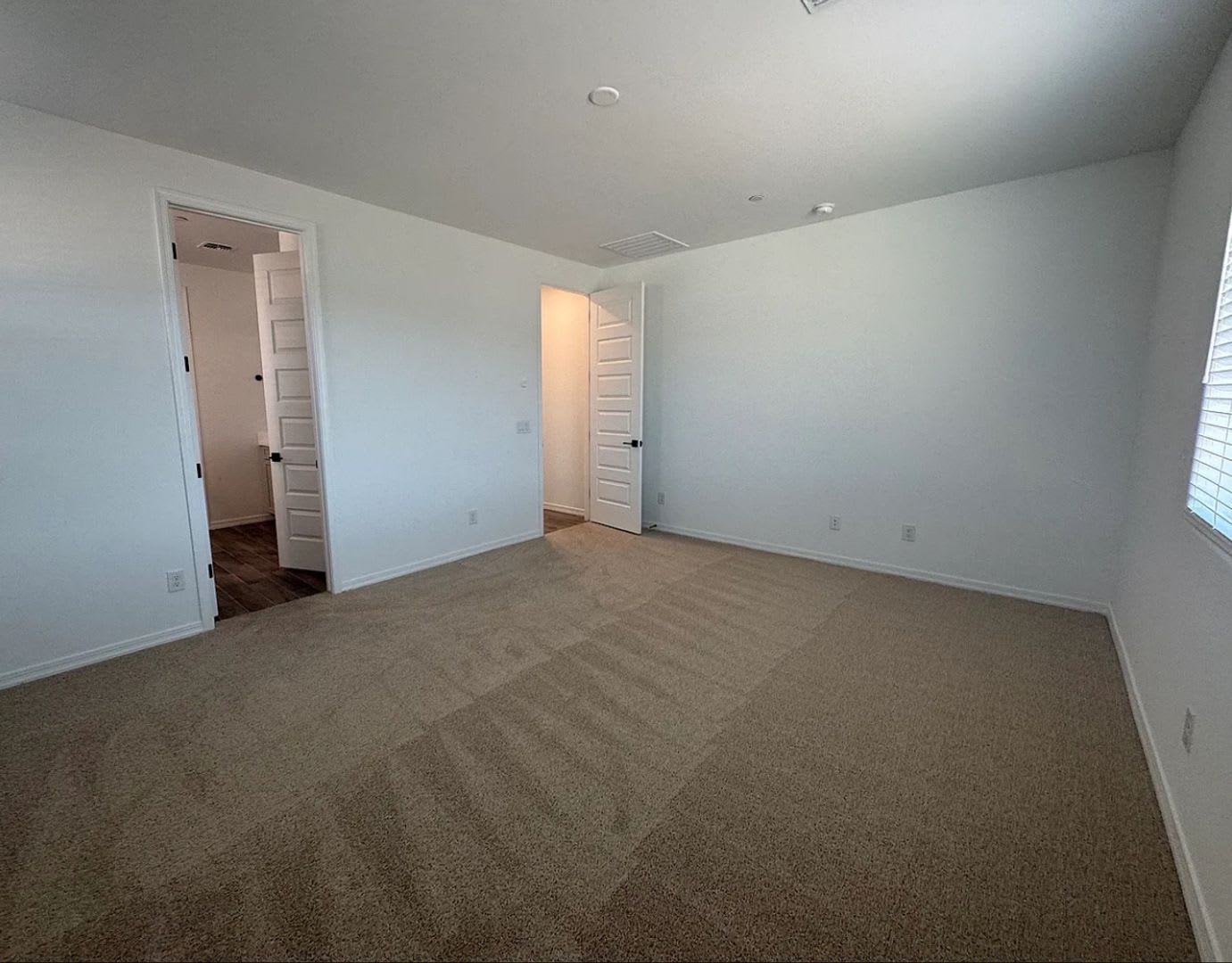 LIKE NEW HOME IN NORTHPOINTE IN PEORIA – photo 5