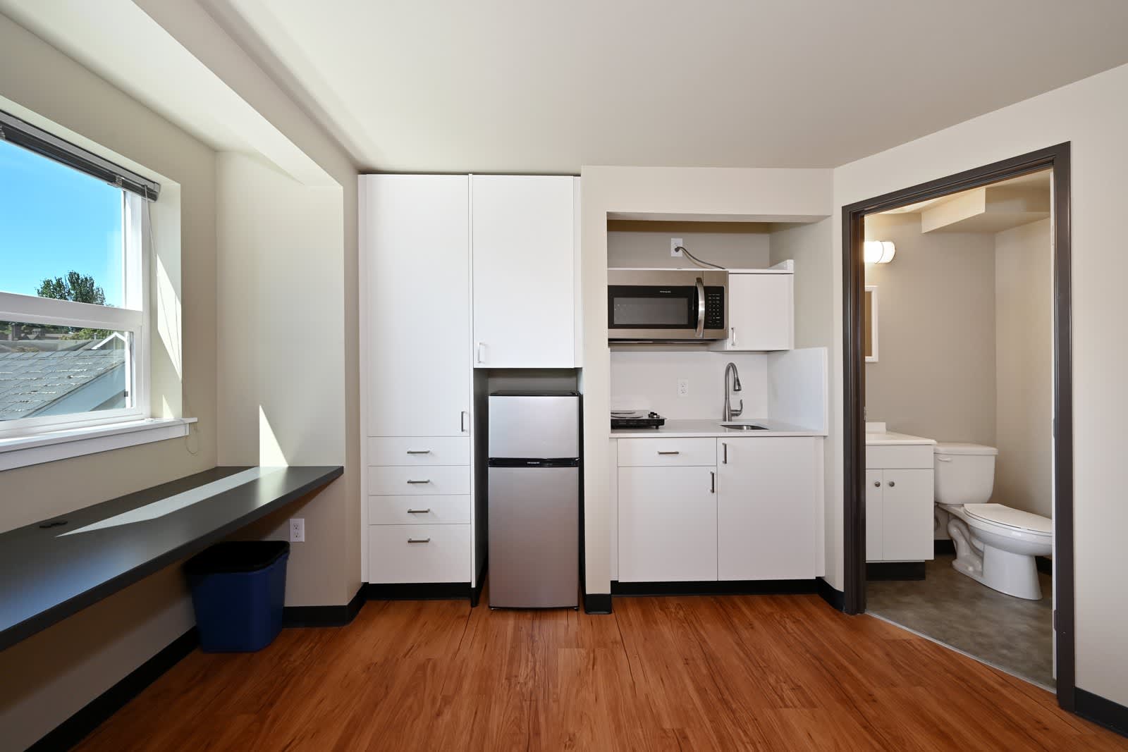 Juno Studios is now Leasing! – photo 1