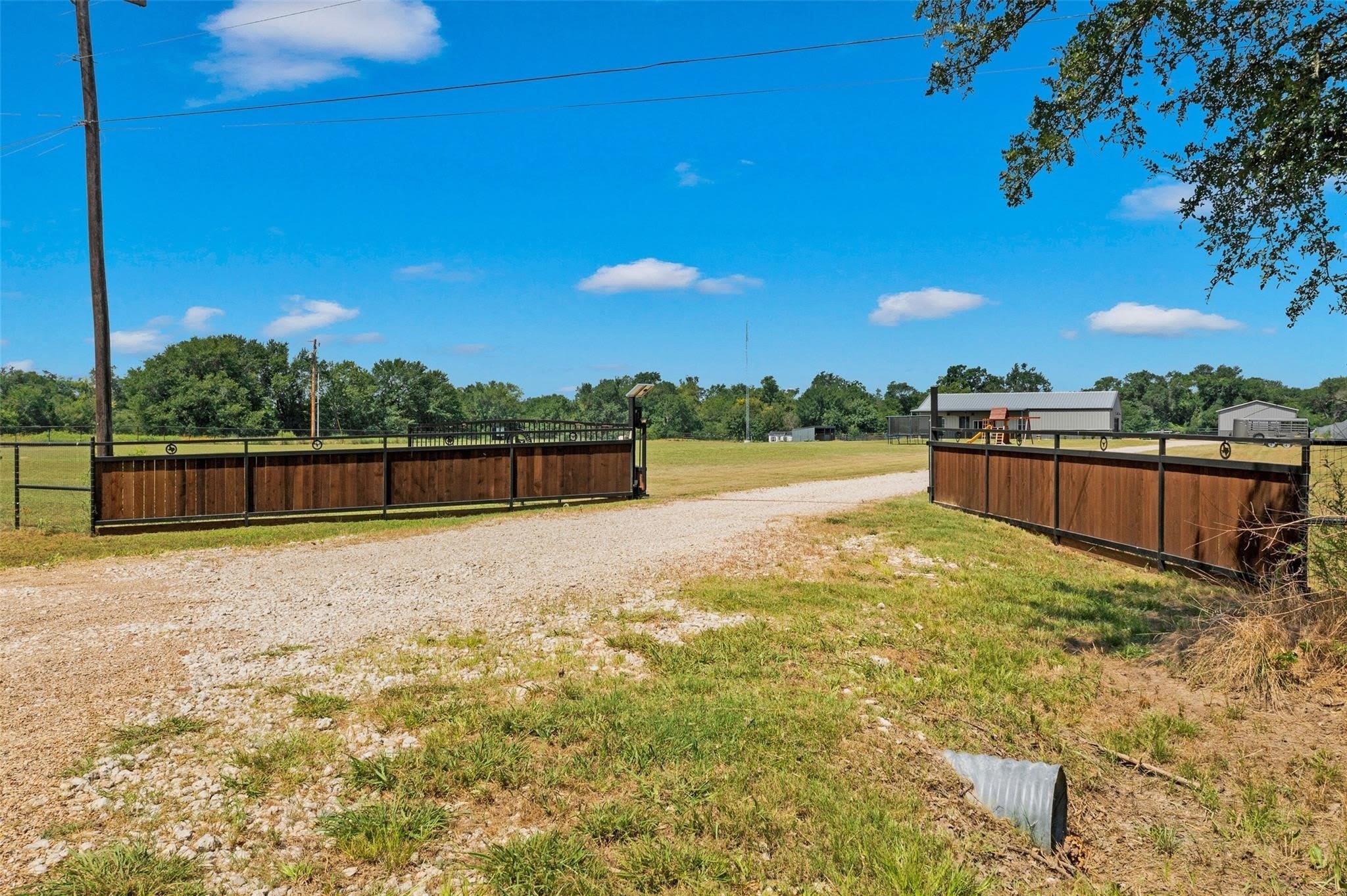 2244 County Road 3303 – photo 2