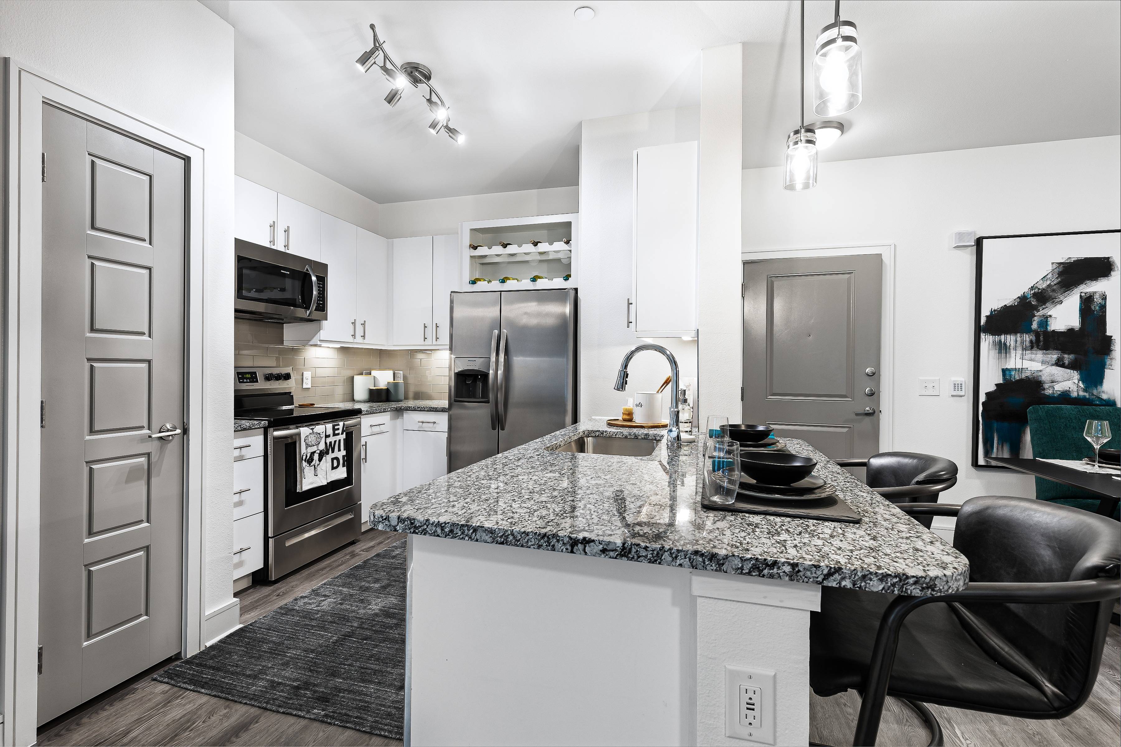 Cyan Craig Ranch Apartments – photo 4